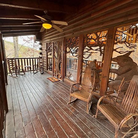 Smoky Paws - Exceptional Cabin, Stunning Mountain Views, Hot Tub, Tranquil, Gigabit Internet, Free L2 Ev Pigeon Forge Dış mekan fotoğraf
